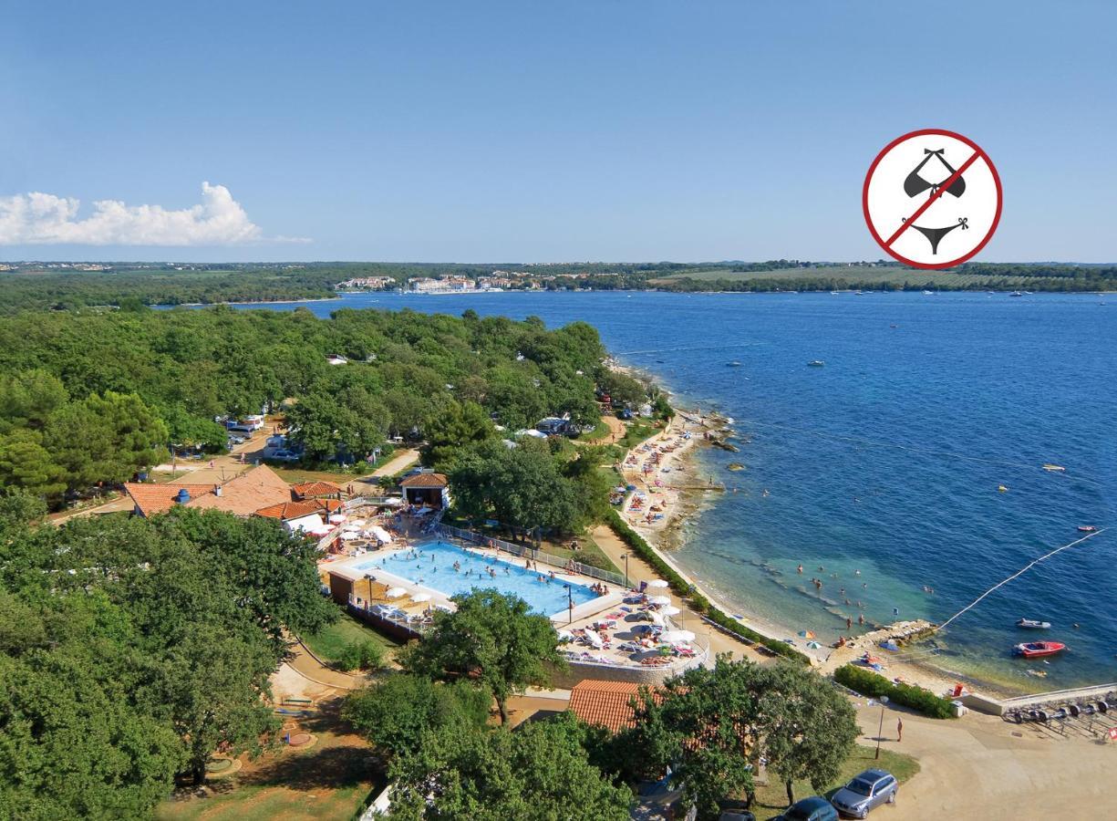 Victoria Mobilehome In Solaris Fkk Naturist Camping Resort Poreč Buitenkant foto